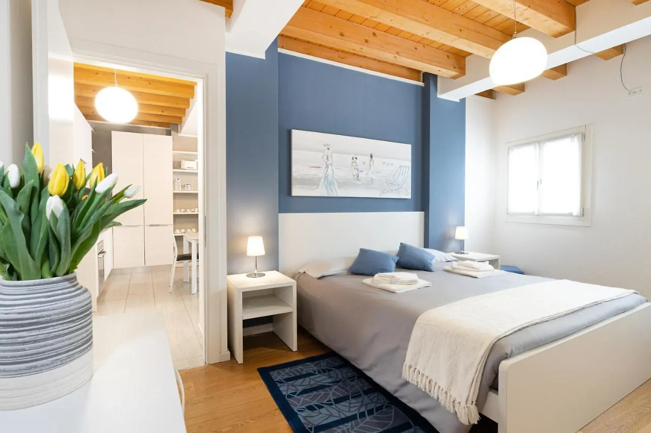 ונציה Ca' Degli Antichi Giardini Apartments מלון דירות