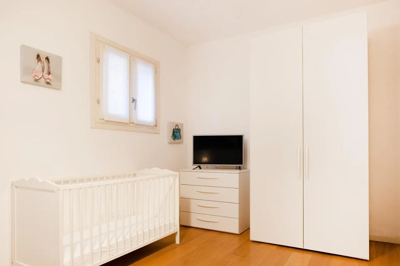 ונציה Ca' Degli Antichi Giardini Apartments מלון דירות