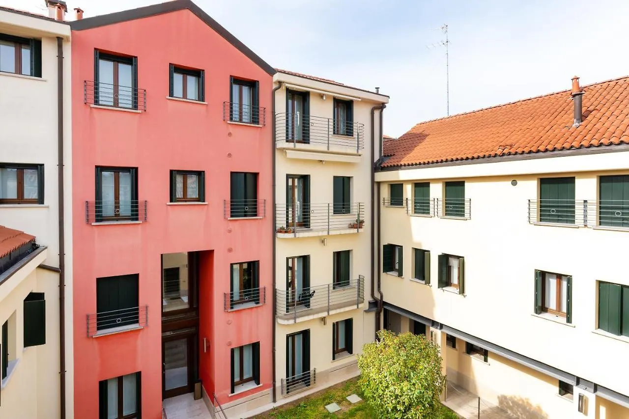 ונציה Ca' Degli Antichi Giardini Apartments מלון דירות