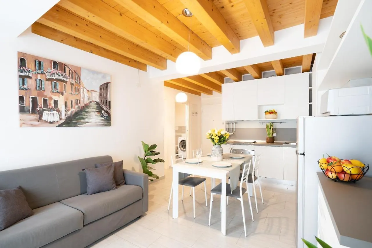 Ca' Degli Antichi Giardini Apartments Venise